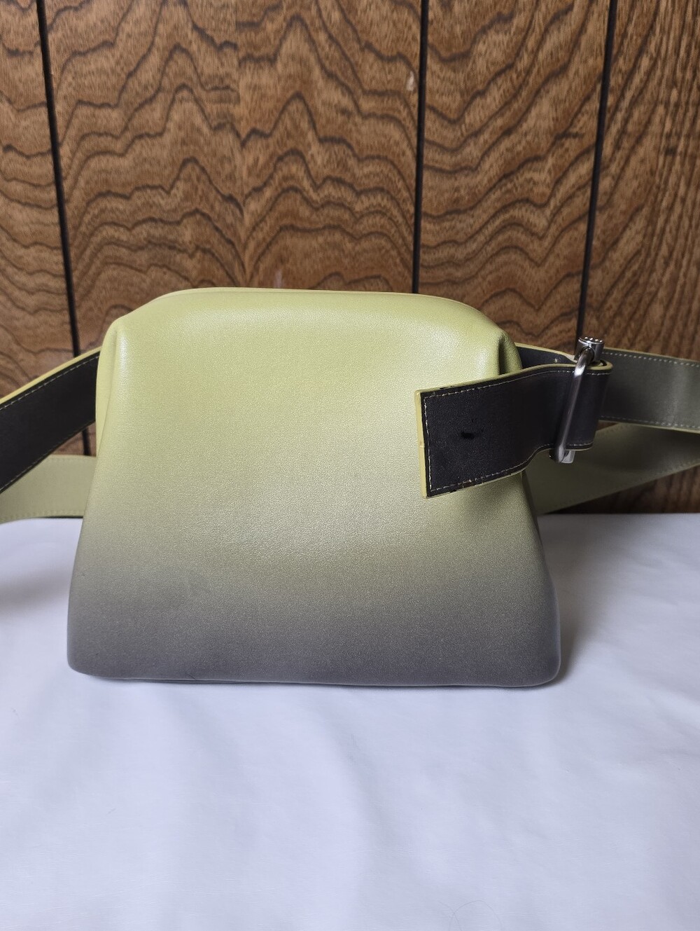 OSOI Mini Brot Shoulder Bag